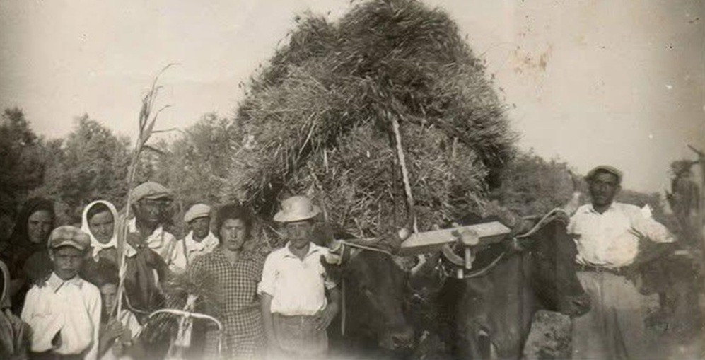 Racconti da Villamar, la fisarmonica tra i sacchi di grano
