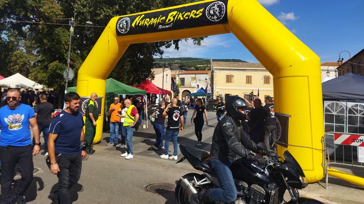 Barumini, mille moto al nono motoraduno dei Nuragic Bikers