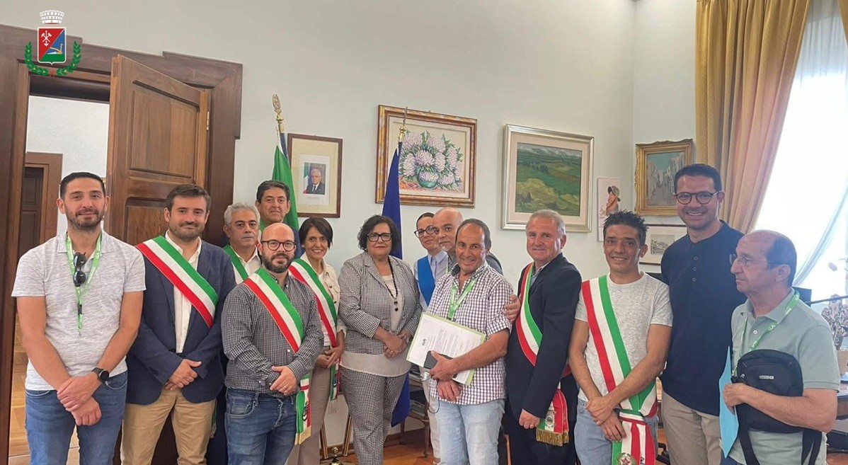 Crisi agricola nel Medio Campidano, vertice in Prefettura